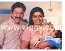 Vishnuvardhan and Bhanupriya in film Kadamba