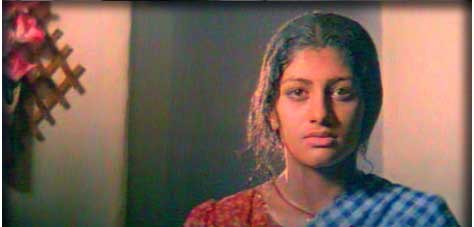 Kannada actress Radhika in Tayi Illada Tabbali