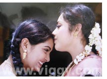 Shruti and Meena in film Gowdru