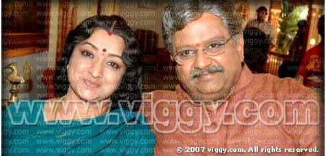 Actress Laxmi and S.P. Balasubramanyam in Hettare Hennanne Herabeku