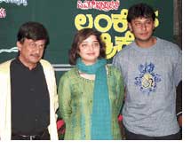 Ananthnag, Vasundara Das & Dharshan in Lankesh Pathrike Muhurath