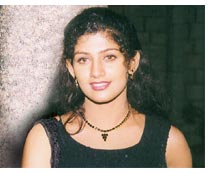 Radhika - heroine of film Mani