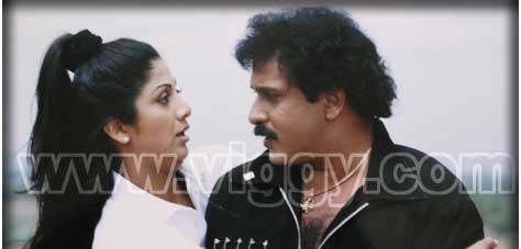 Ravichandran and Shilpa Shetty in film Ondagona Baa